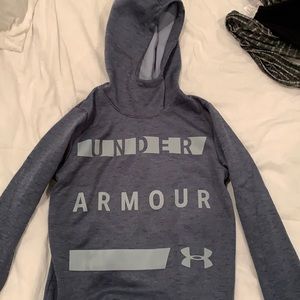 XS women’s UNDER ARMOUR hoodie